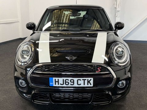 Mini Hatch 2.0 Cooper S Sport Auto 3dr 7