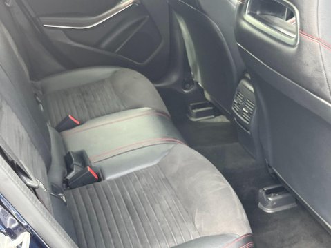 Mercedes-Benz GLA 2.1 GLA220d AMG Line 7G-DCT 4MATIC Euro 6 (s/s) 5dr 39