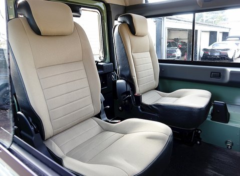 Land Rover 90 Heritage 6