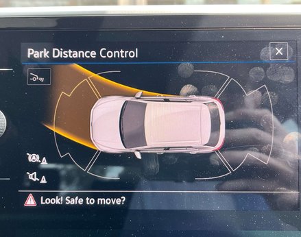 Volkswagen T-Roc 1.5 T-Roc R-Line TSI Semi-Auto 5dr 29