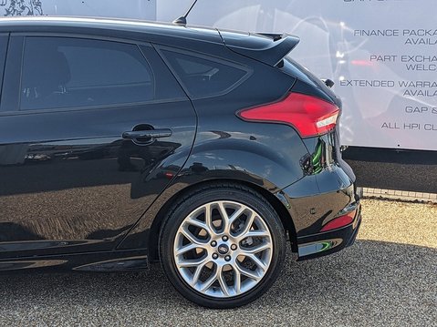 Ford Focus ST-LINE 6