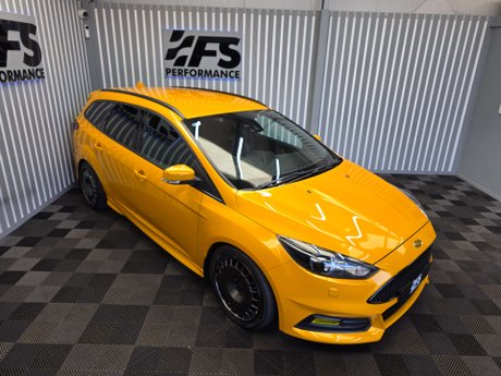 Ford Focus 2.0T EcoBoost ST-3 Estate 5dr Petrol Manual Euro 6 (s/s) (250 ps) 13