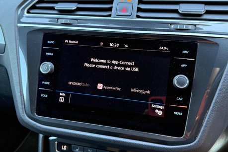 Volkswagen Tiguan R-LINE TECH TSI 4MOTION DSG 50