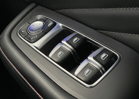 MG HS 1.5 T-GDI EXCLUSIVE 17