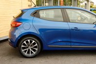 Renault Clio ICONIC TCE 7