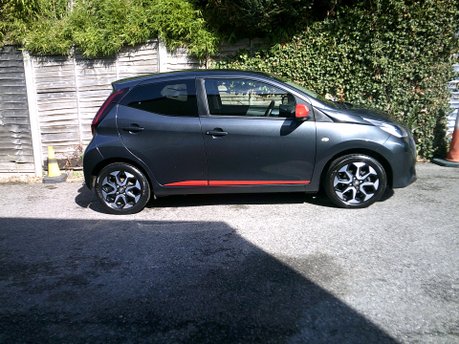 Toyota Aygo VVT-I X-TREND TSS ONLY 40,000 MILES FROM NEW 4