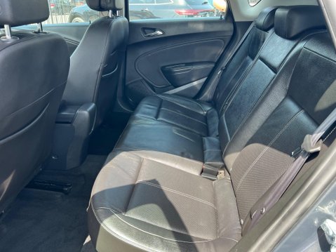 Vauxhall Astra 1.6 16v Elite Auto Euro 5 5dr 28