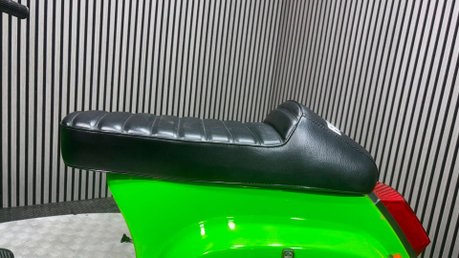 Piaggio Vespa Douglas 125 1987 ONLY 8K CUSTOM CLASSIC 2 STROKE 2T SCOOTER 125CC 20