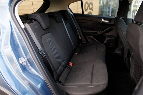 Ford Focus 1.0 Ecoboost 125 Active 5dr 33