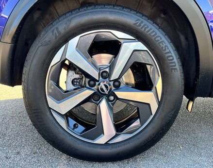 Nissan Qashqai 1.3 Qashqai N-Connecta DiG-T MHEV 5dr 14