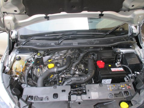 Renault Captur 0.9 TCe ENERGY Dynamique Nav Euro 6 (s/s) 5dr 47