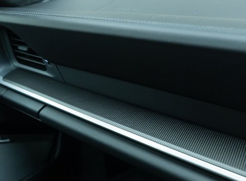 Porsche 911 Turbo S (992) 26