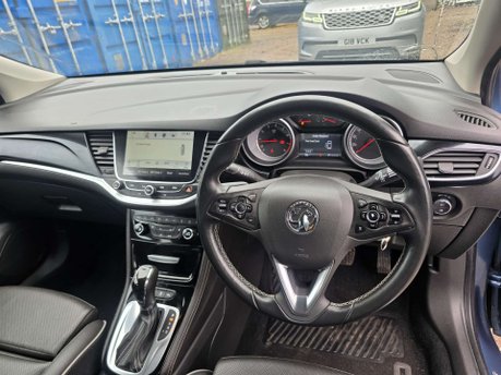 Vauxhall Astra 1.4i Turbo Elite Nav Hatchback 5dr Petrol Auto Euro 6 (s/s) (150 ps) 36