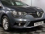 Renault Megane DYNAMIQUE NAV DCI 8