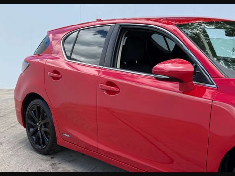 Lexus CT 1.8 CT 200h Advance CVT 5dr 6