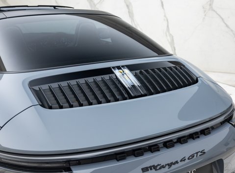 Porsche 911 Targa 4 GTS (992) 49
