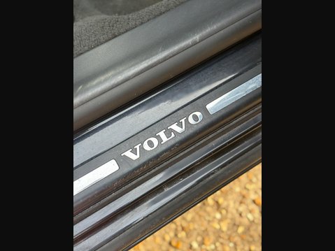 Volvo S60 2.0 D3 R-Design Geartronic Euro 5 4dr 26