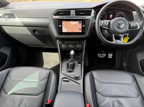 Volkswagen Tiguan 2.0 TDI R-Line DSG 4Motion Euro 6 (s/s) 5dr 19