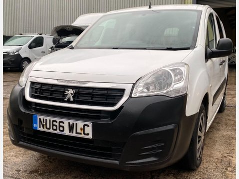 Peugeot Partner 1.6 BlueHDi 744 S Crew Van 6dr Diesel Manual L2 (113 g/km, 100 bhp) 30