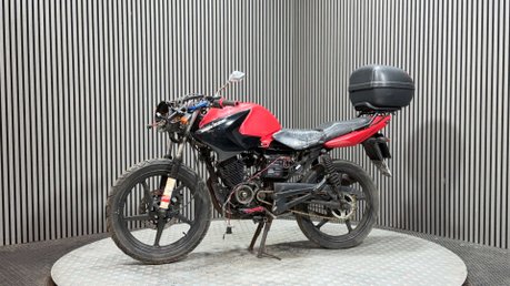 Yamaha YBR 125 2011 GOOD PARTS BIKE PROJECT COMMUTER BIKE 125CC 5