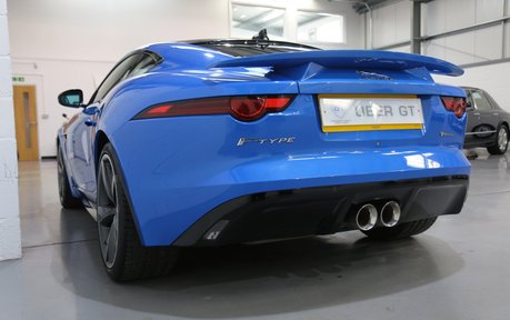 Jaguar F-Type V6 R-Dynamic - Pan Roof, Exhaust and Great History 3