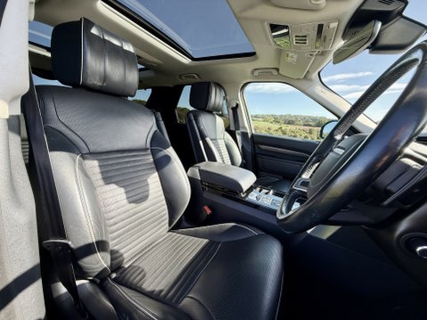Land Rover Discovery SDV6 HSE LUXURY 25