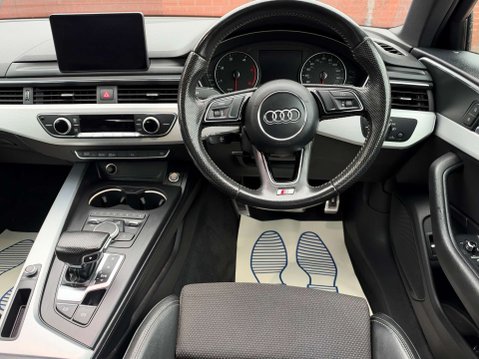 Audi A4 2.0 TDI S line Estate 5dr Diesel S Tronic Euro 6 (s/s) (190 ps) 43