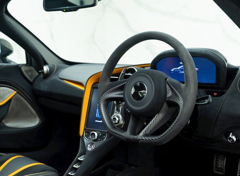 McLaren 720S Performance 11