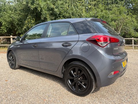 Hyundai i20 1.2 Blue Drive SE Euro 6 (s/s) 5dr 4
