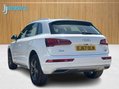 Audi Q5 2.0 TDI Sport SUV 5dr Diesel S Tronic quattro Euro 6 (s/s) (190 ps) 14