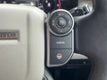 Land Rover Discovery 3.0 TD V6 HSE Luxury Auto 4WD Euro 6 (s/s) 5dr 44