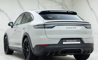 Porsche Cayenne GTS Coupé 3