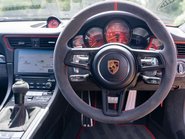 Porsche 911 4.0 911 GT3 PDK 12