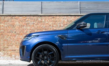 Land Rover Range Rover Sport 5.0 SVR 32