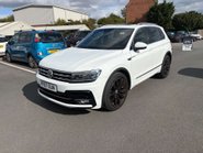 Volkswagen Tiguan 2.0 Tiguan R-Line TDI BlueMotion Technology Semi-Auto 5dr 5