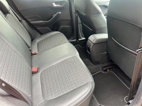 Ford Fiesta ACTIVE X 21