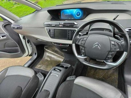 Citroen Grand C4 Picasso 1.6 THP Exclusive+ MPV 5dr Petrol EAT6 Euro 6 (s/s) (165 ps) 22