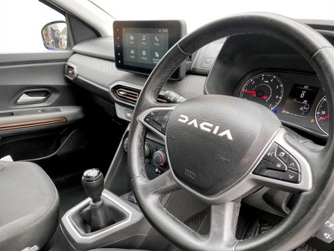 Dacia Sandero Stepway 1.0 TCe Expression Hatchback 5dr Petrol Manual Euro 6 (s/s) (90 ps) 18
