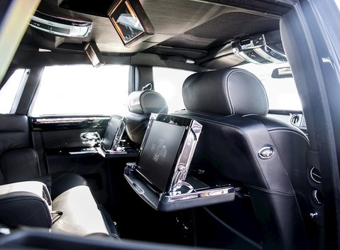Rolls-Royce Phantom 32