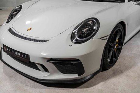Porsche 911 GT3 TOURING. 1 OF 47 RHD CARS IN THE UK. 1 OF 4 IN CRAYON. HOUNDSTOOTH INTERIOR 36