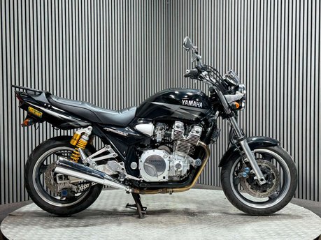 Yamaha XJR1300 2002 52K NEW MOT CLEAN BIKE OHLINS SHOCKS WARRANTY 1300CC