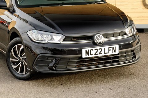 Volkswagen Polo LIFE TSI 10