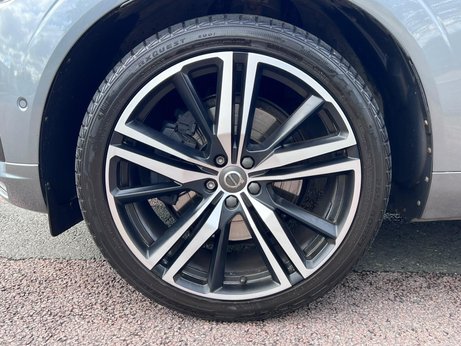 Volvo XC60 2.0 D4 R-Design Pro Auto AWD Euro 6 (s/s) 5dr 44