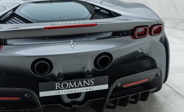 Ferrari SF90 Spider 31