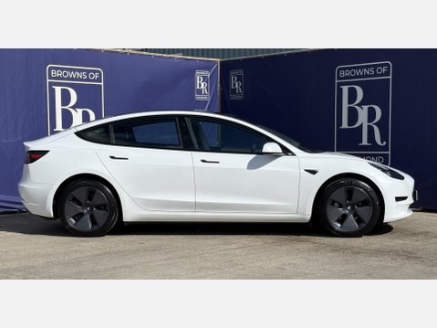 Tesla Model 3 Saloon 4dr Electric Auto RWD (241 bhp) 3