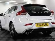 Volvo V40 D2 R-DESIGN NAV PLUS 29