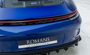 Porsche 911 GT3 Touring (992) 29