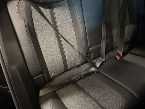 Peugeot 3008 PURETECH S/S ALLURE 21