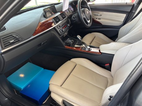 BMW Alpina 3.0d BiTurbo Saloon 4dr Diesel Switchtronic Euro 6 (s/s) (350 ps) 8