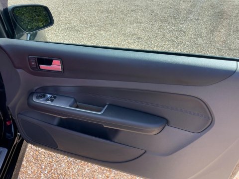 Ford Focus 2.5 SIV ST-500 3dr 59